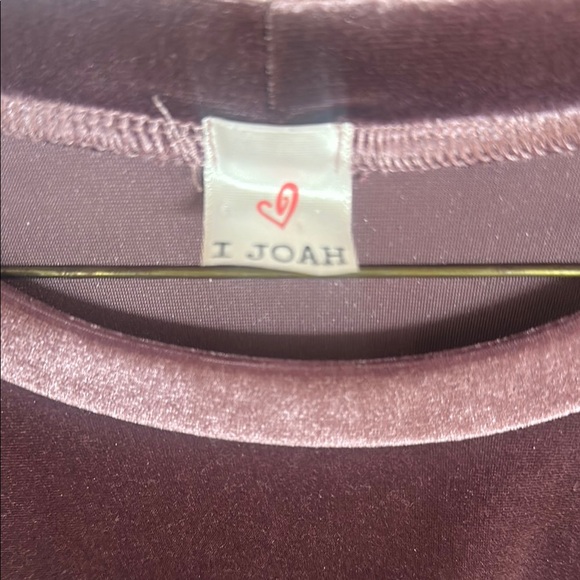 Purple Flutter Sleeve Ruffled Blouse - Picture 3 of 4